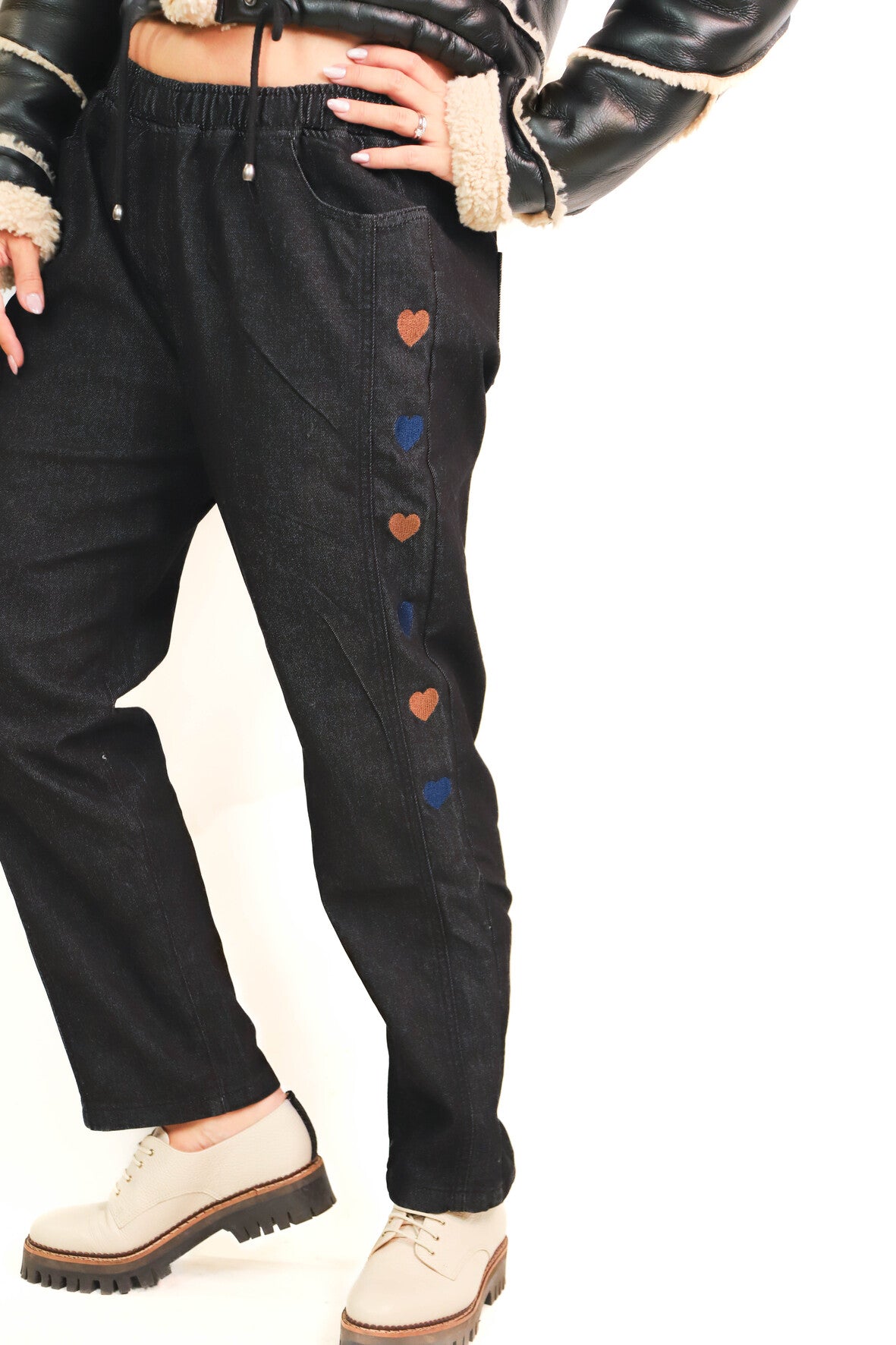 Jean noir avec coeurs Taille L