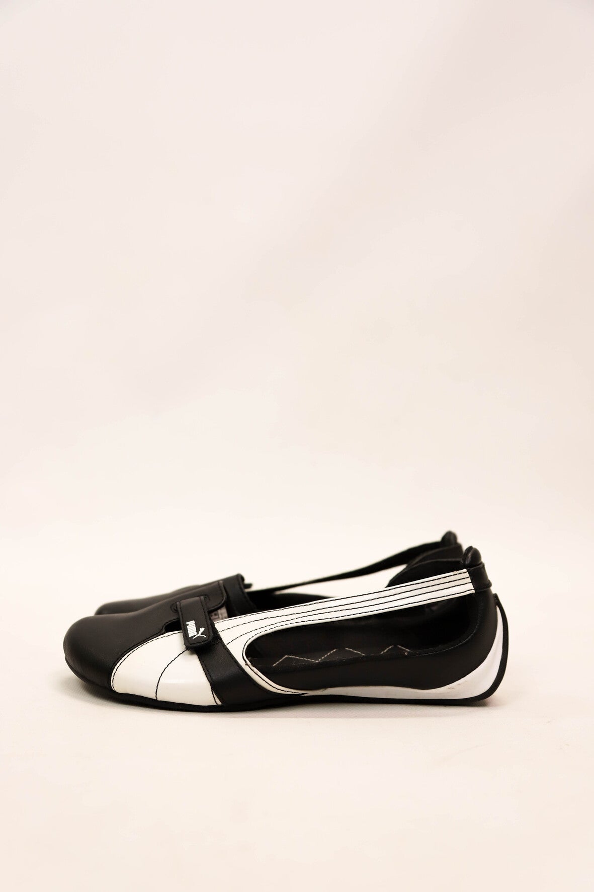 Ballerines noires et blanches Puma Taille 38