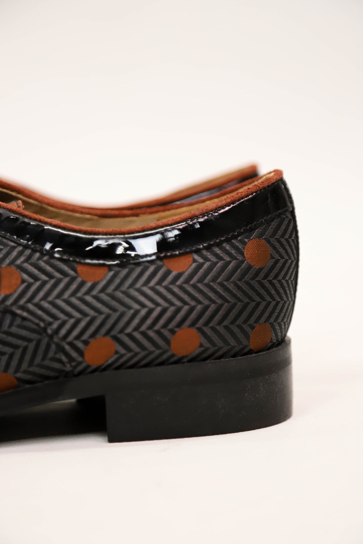 Derbies à pois noir et bronze Bocage Taille 37