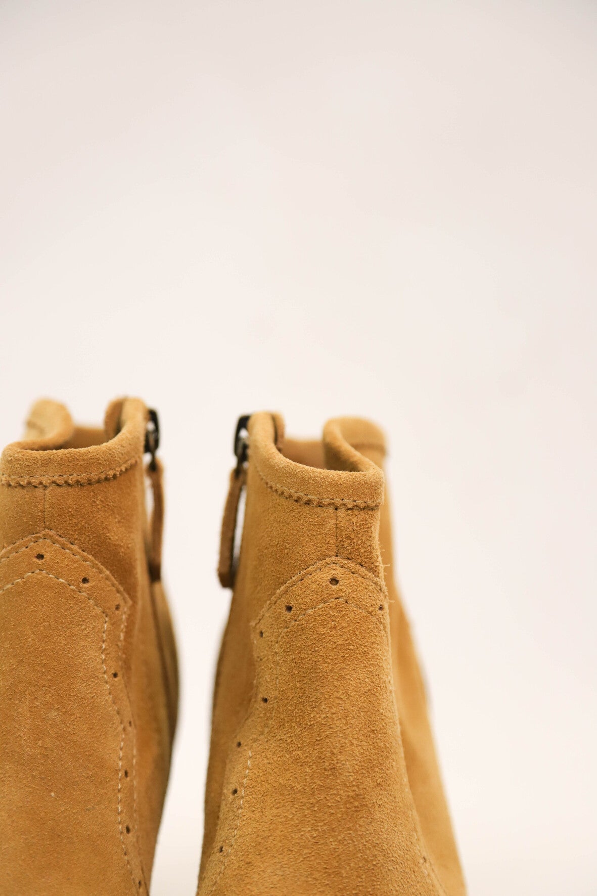 Botinnes en daim beige IKKS Taille 36