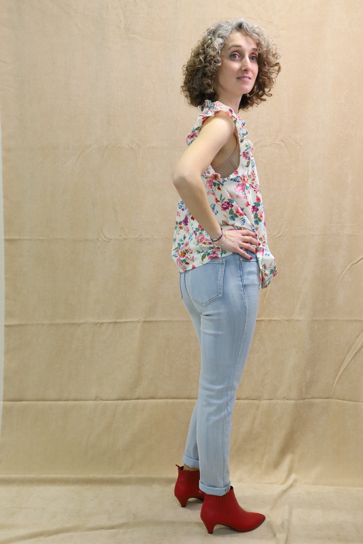 Blouse sans manche à smocks motif fleurs Atelier Evène Taille M