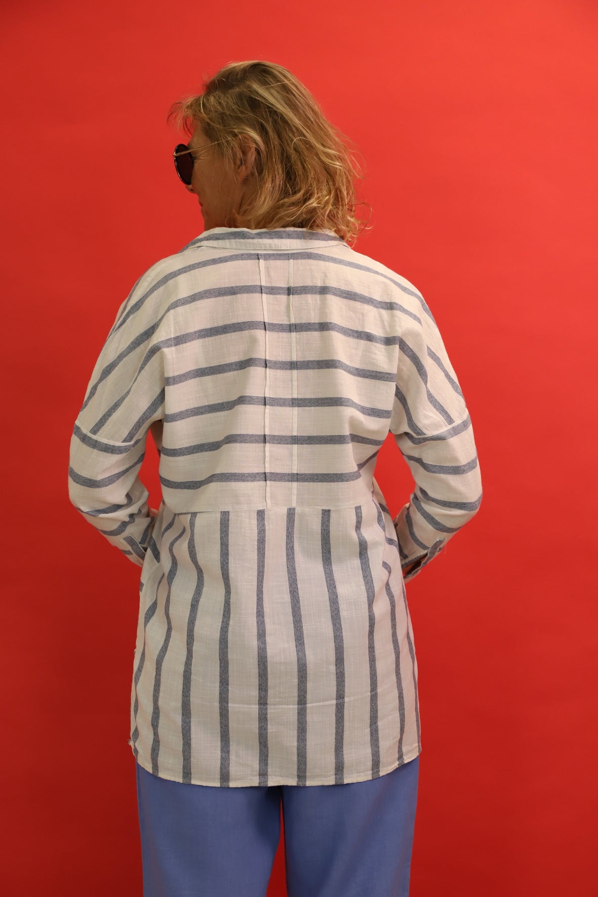 Chemise à manches longues rayée bleu et blanc ZARA XS (taille large)