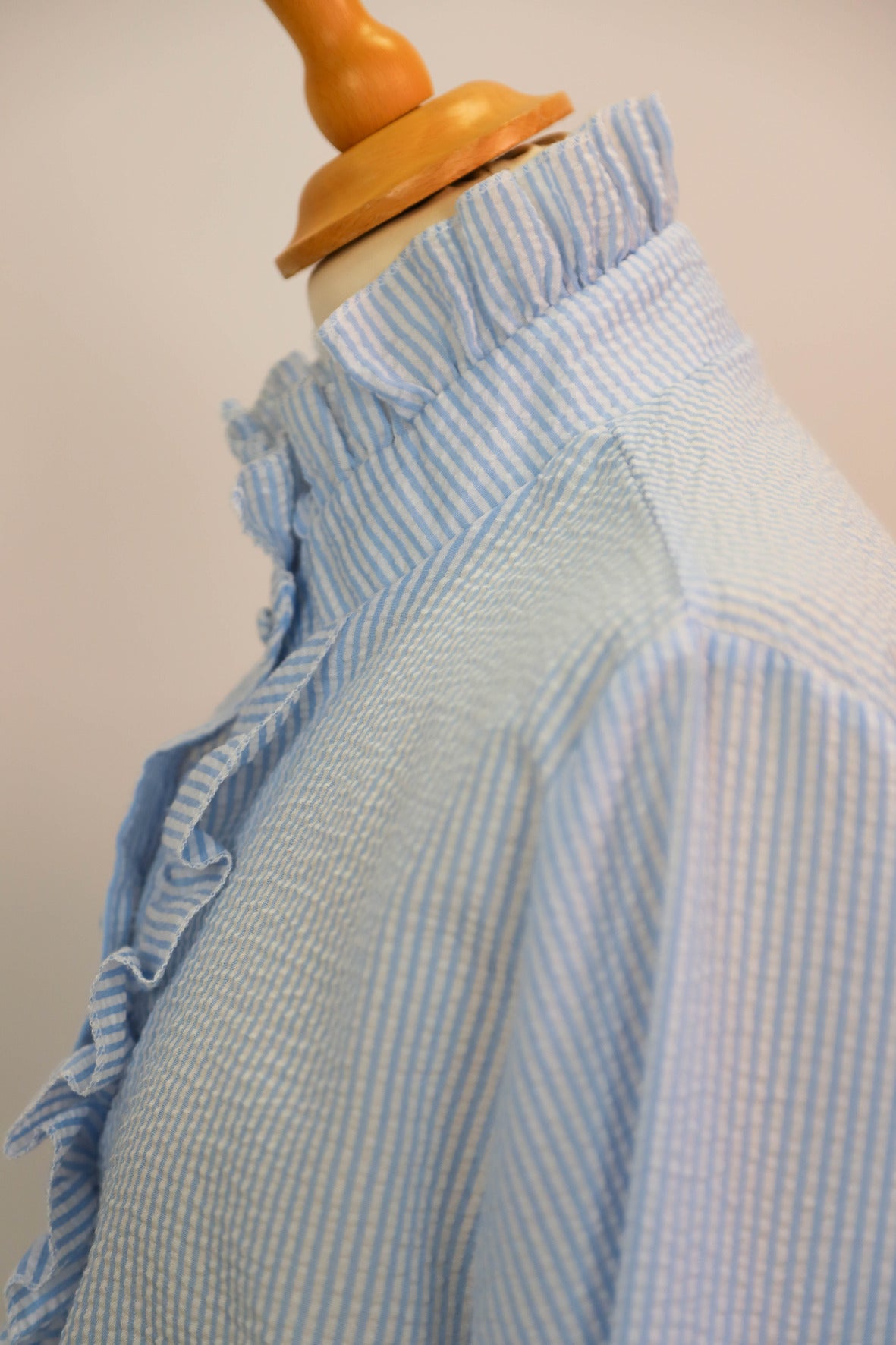 Chemise rayée bleue Taille L
