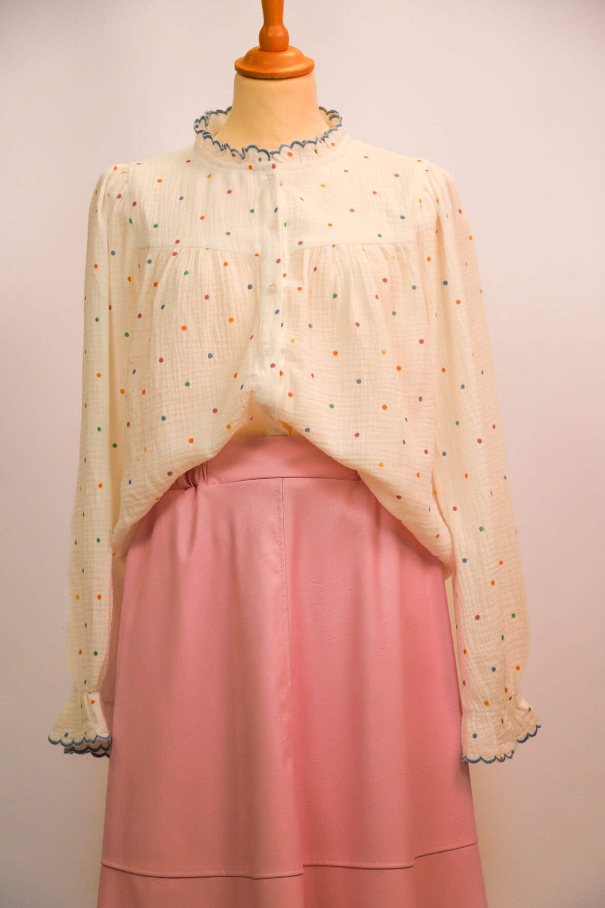 Chemisier gaz de coton blanc à pois Emma Ella Taille L