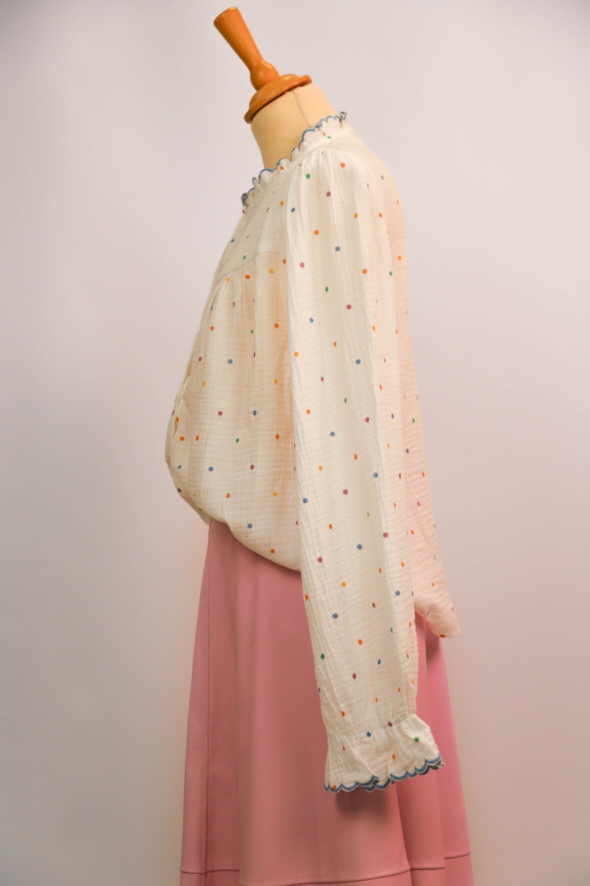 Chemisier gaz de coton blanc à pois Emma Ella Taille L