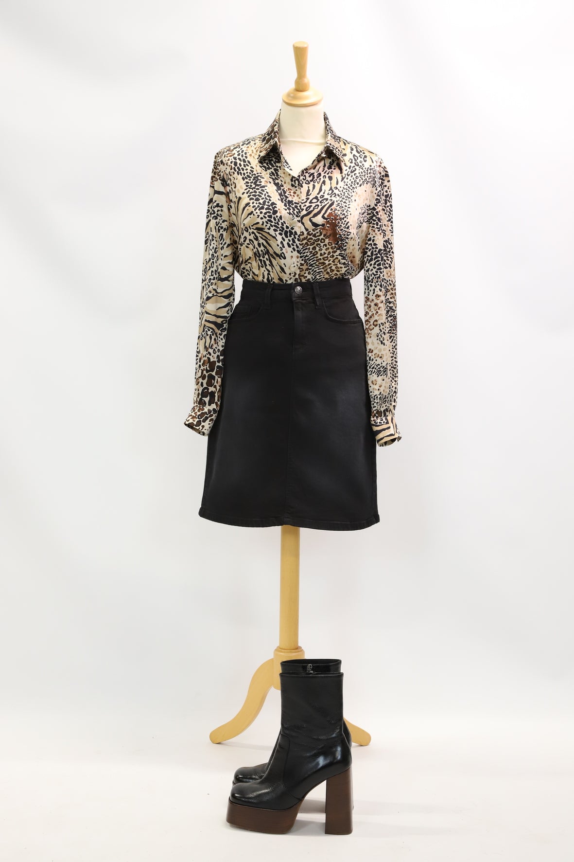 Chemisier en soie imprimé léopard beige Fred Lansac Neuilly Taille XL
