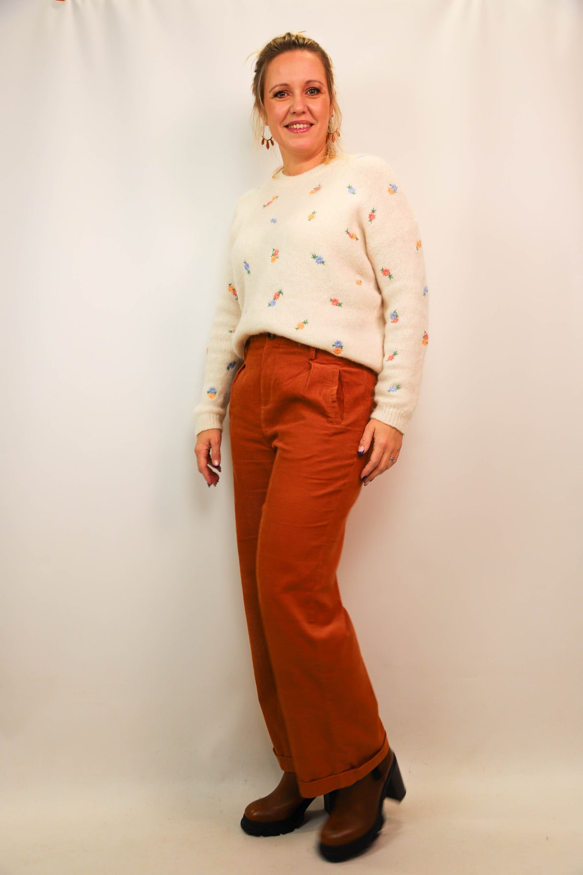 Pantalon en velours camel Lovie & co Taille L