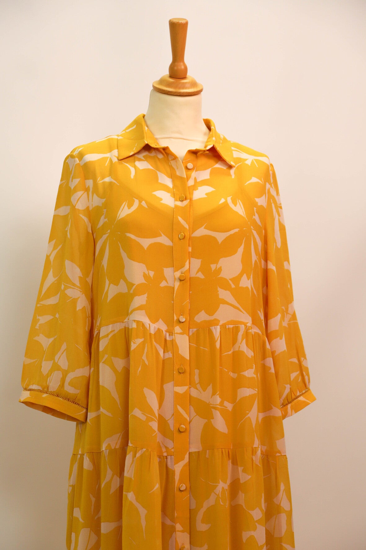 Robe longue jaune Grace et Mila taille L