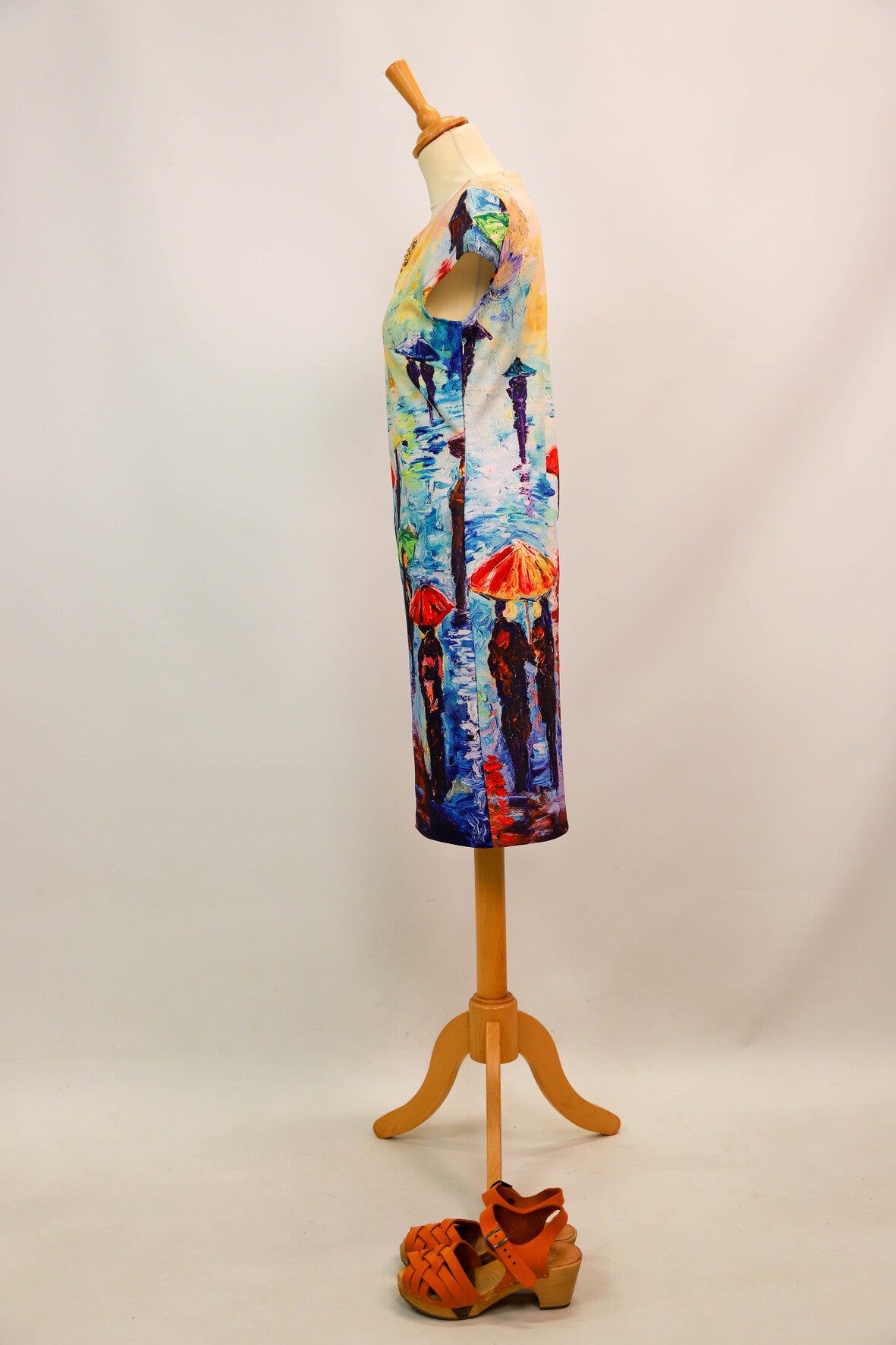Robe midi motifs illustrations peinture Etoile du Monde Taille M