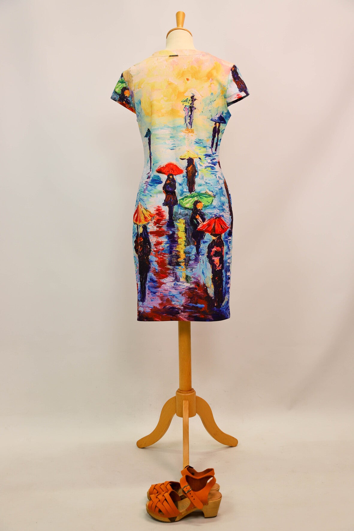 Robe midi motifs illustrations peinture Etoile du Monde Taille M
