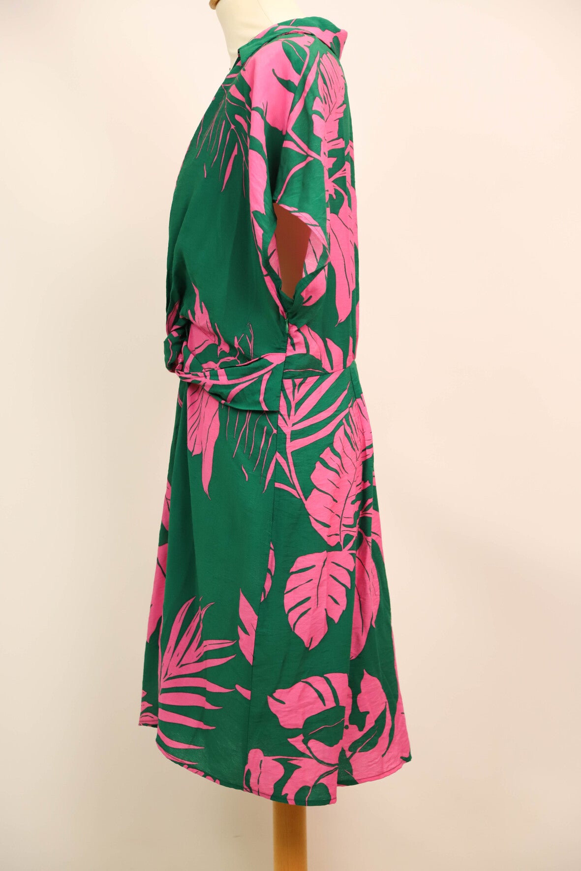 Robe verte et rose Mango Taille XL