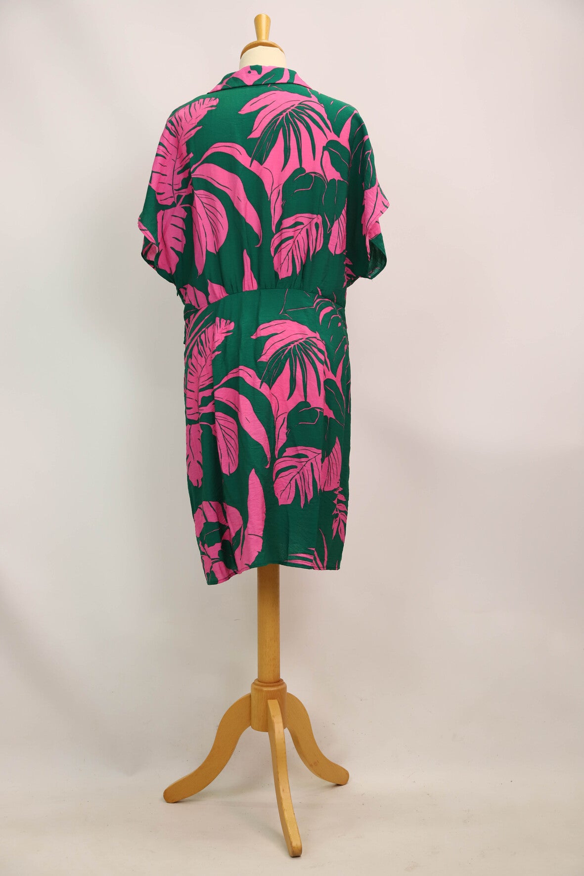 Robe verte et rose Mango Taille XL