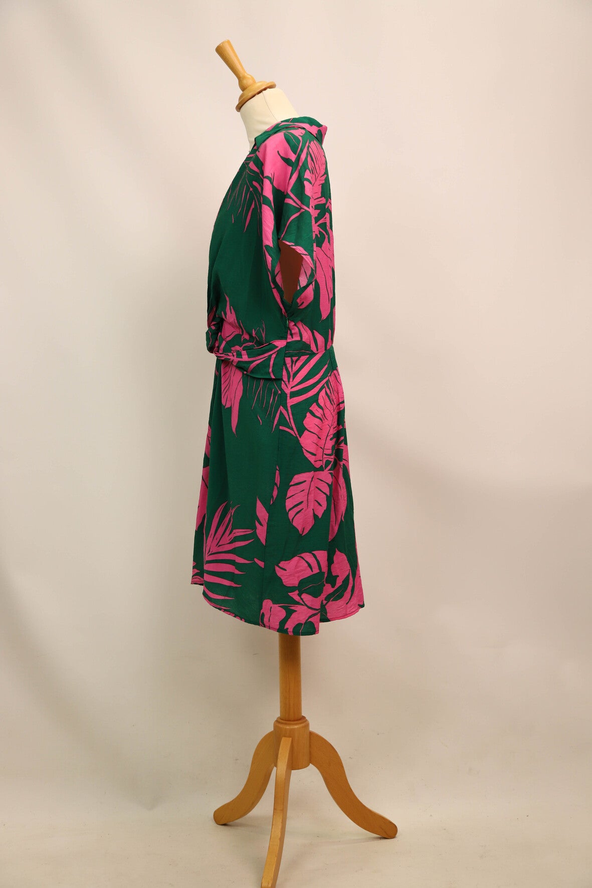 Robe verte et rose Mango Taille XL