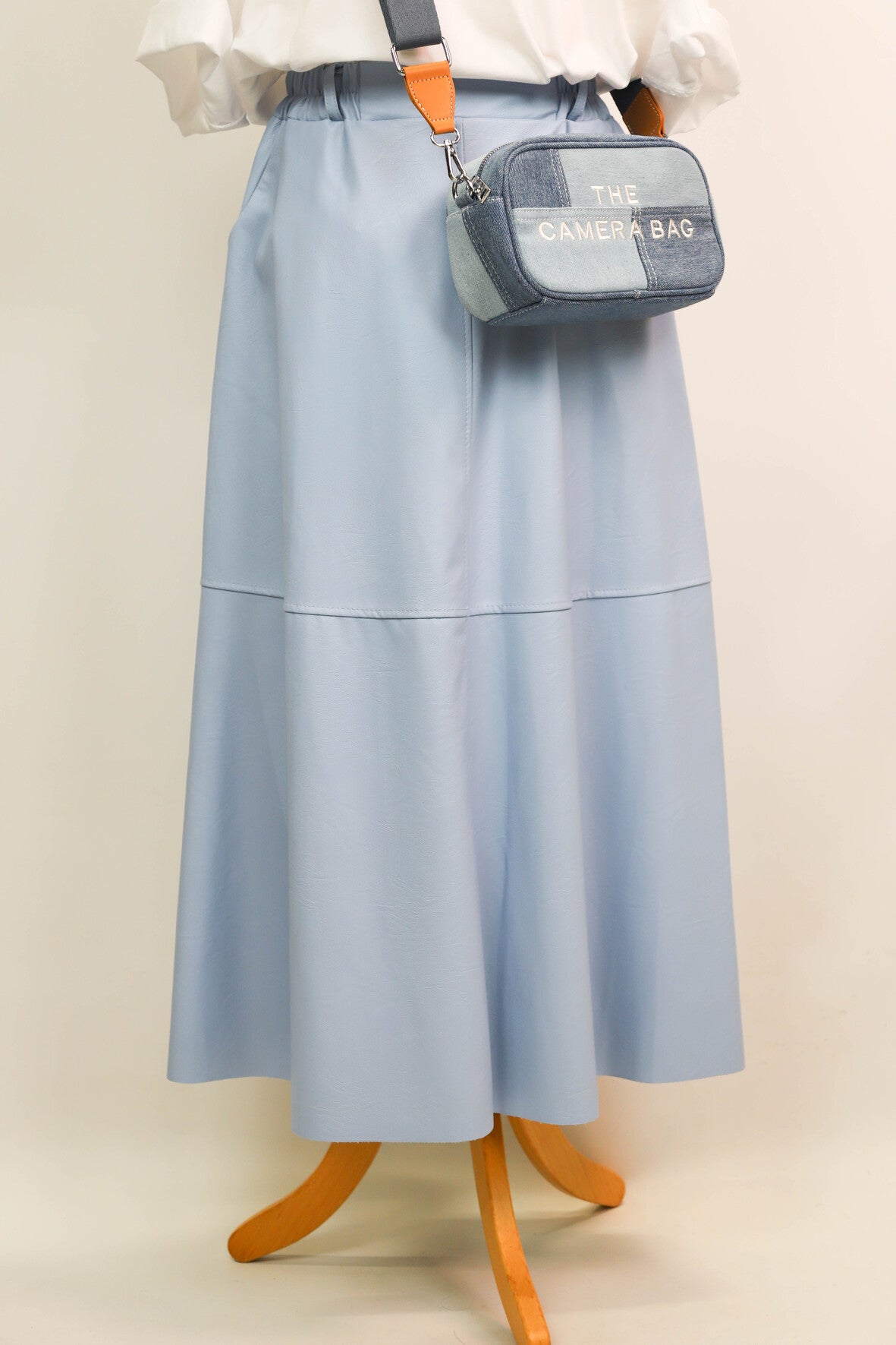 Jupe similicuir bleu New collection Taille S - NEUF