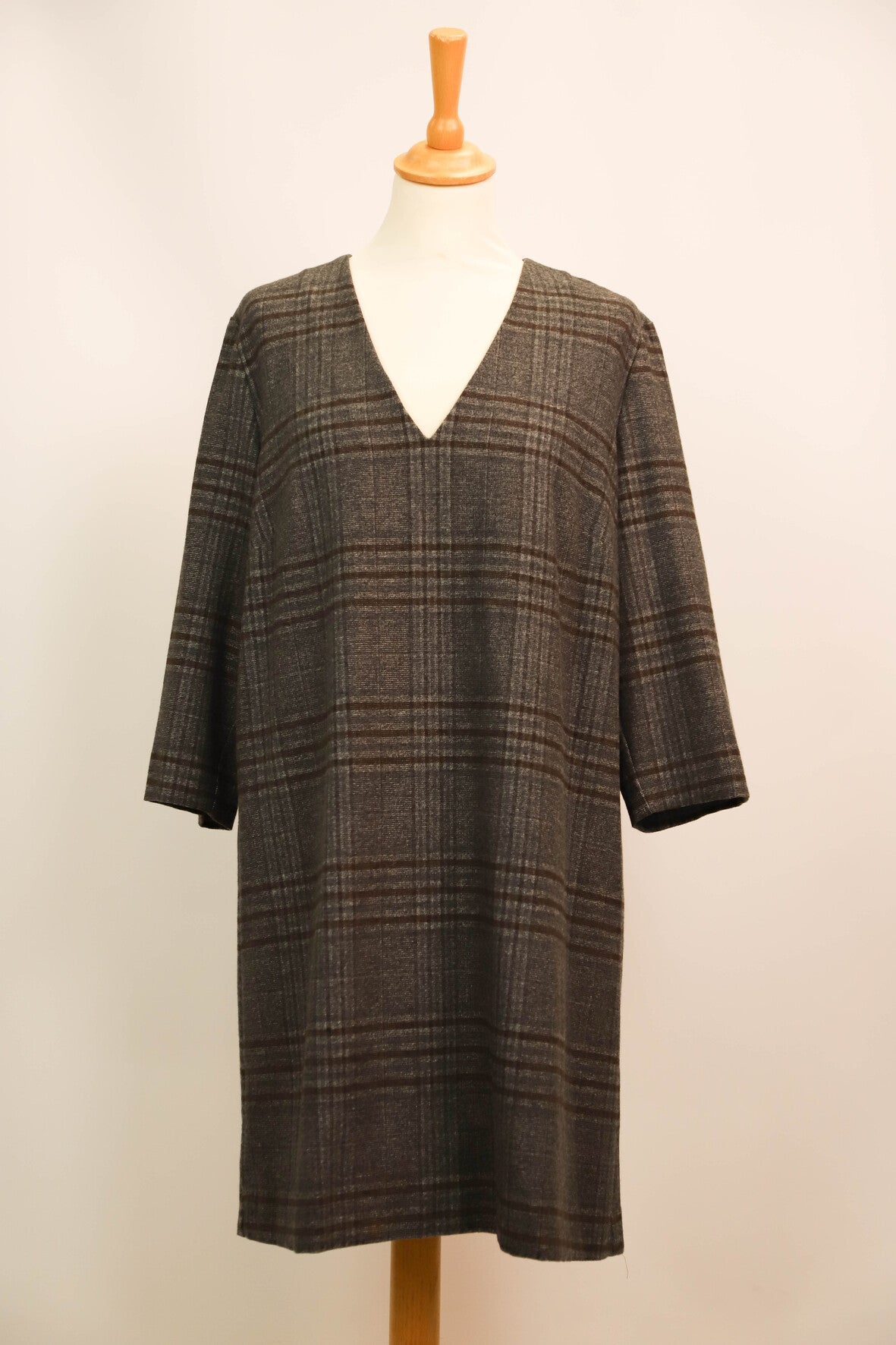 Robe grise à carreaux - très douce - MANGO Taille L