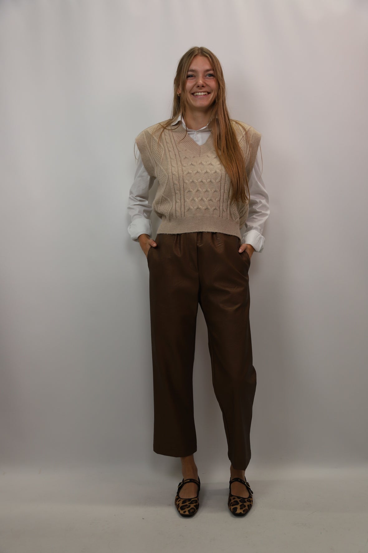 Pantalon souple simili cuir marron, Charming Girl, Taille S