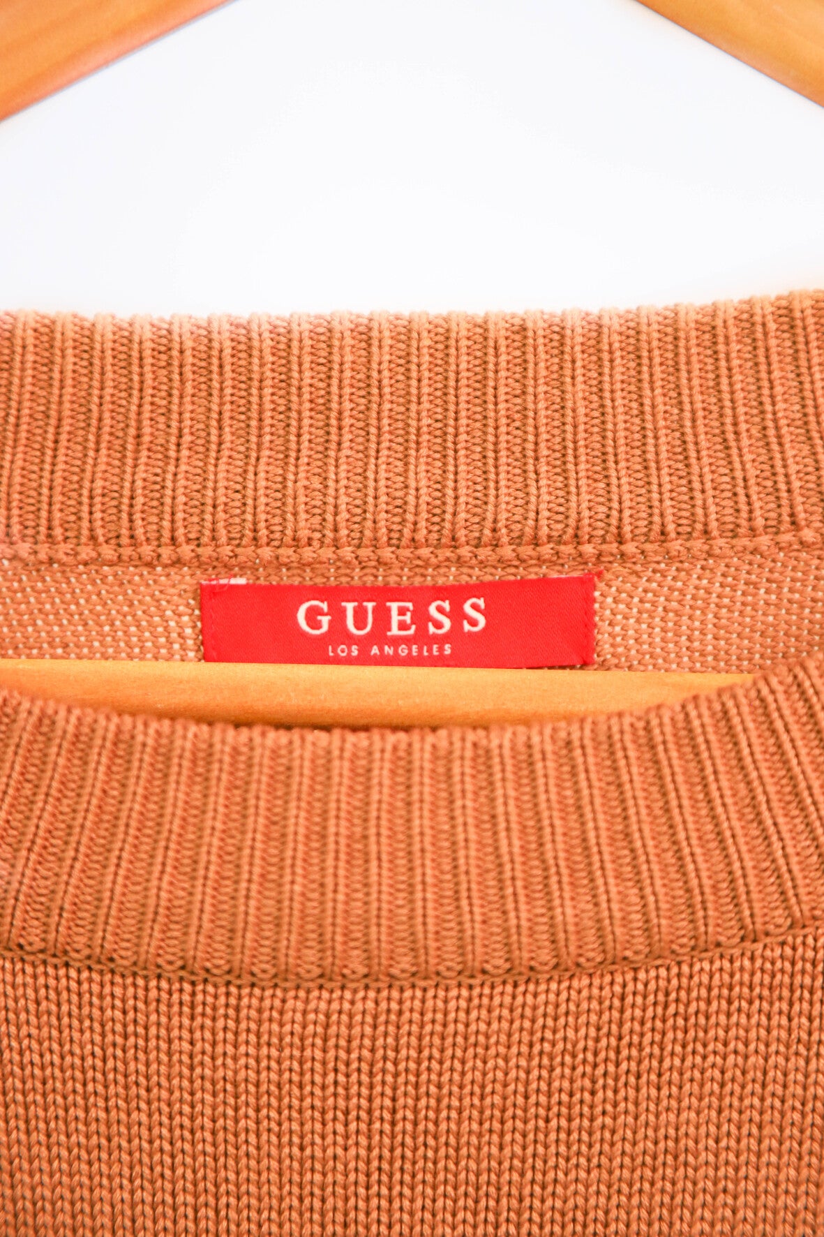 Pull beige et noir Guess Taille L