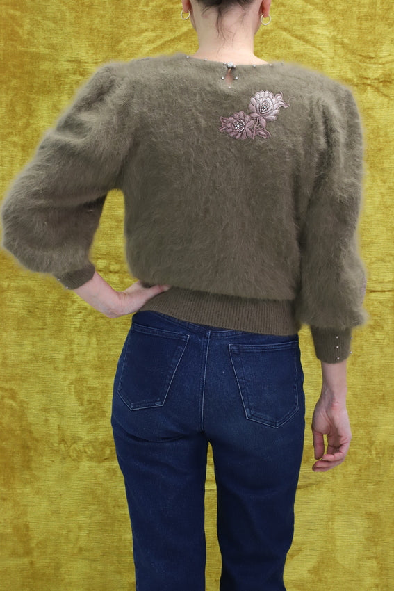 Pull marron trés doux Taille M