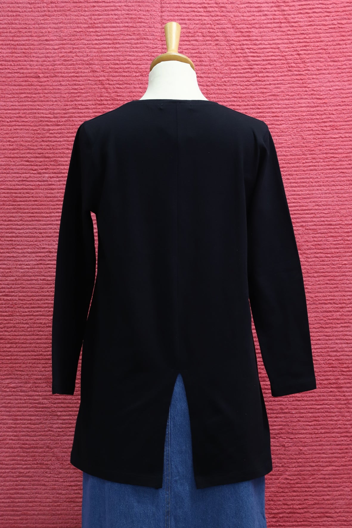 T-Shirt noir NEUF Piedrita tailles M et XXL