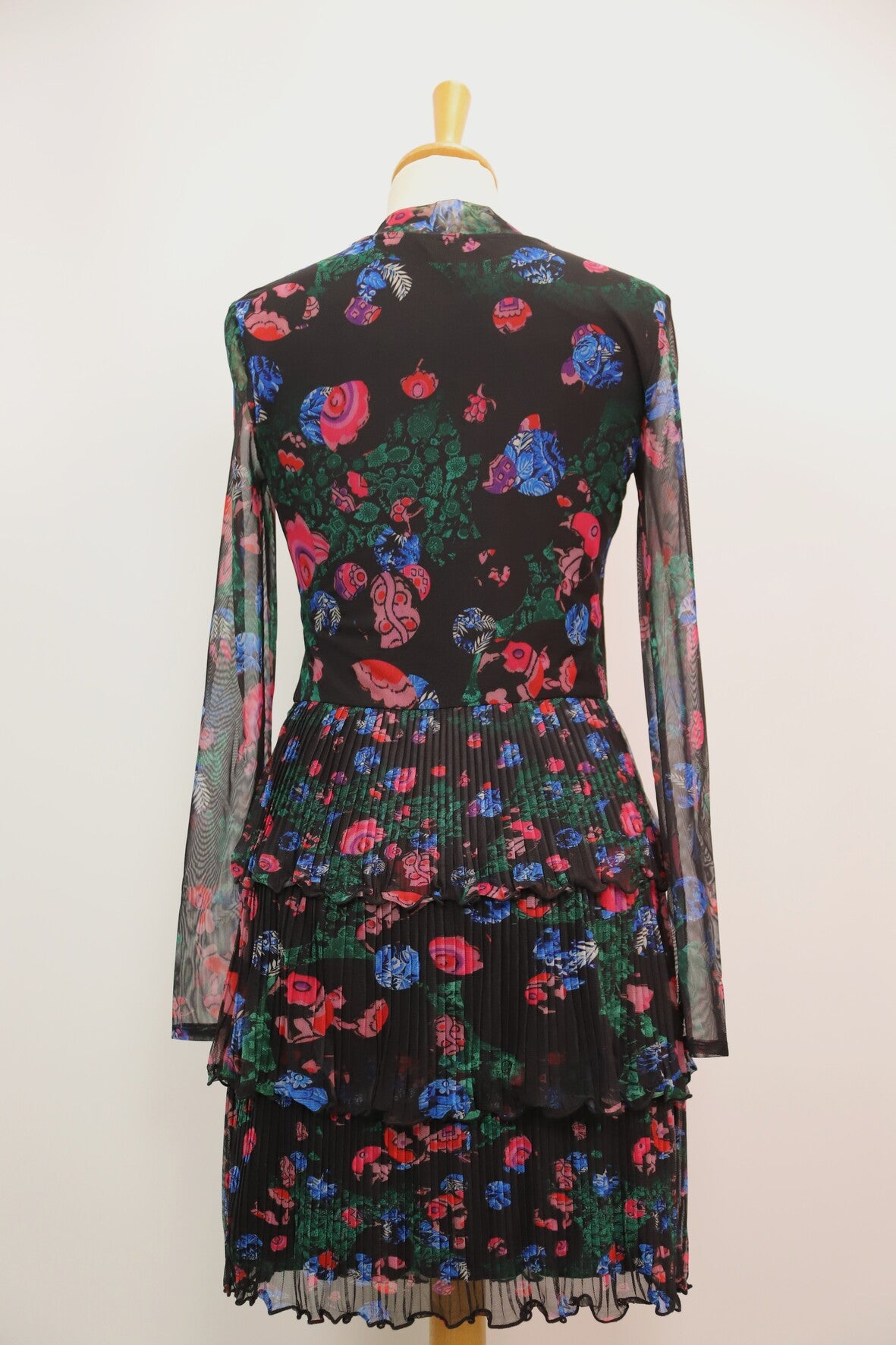 Robe de soirée noire Desigual Taille M