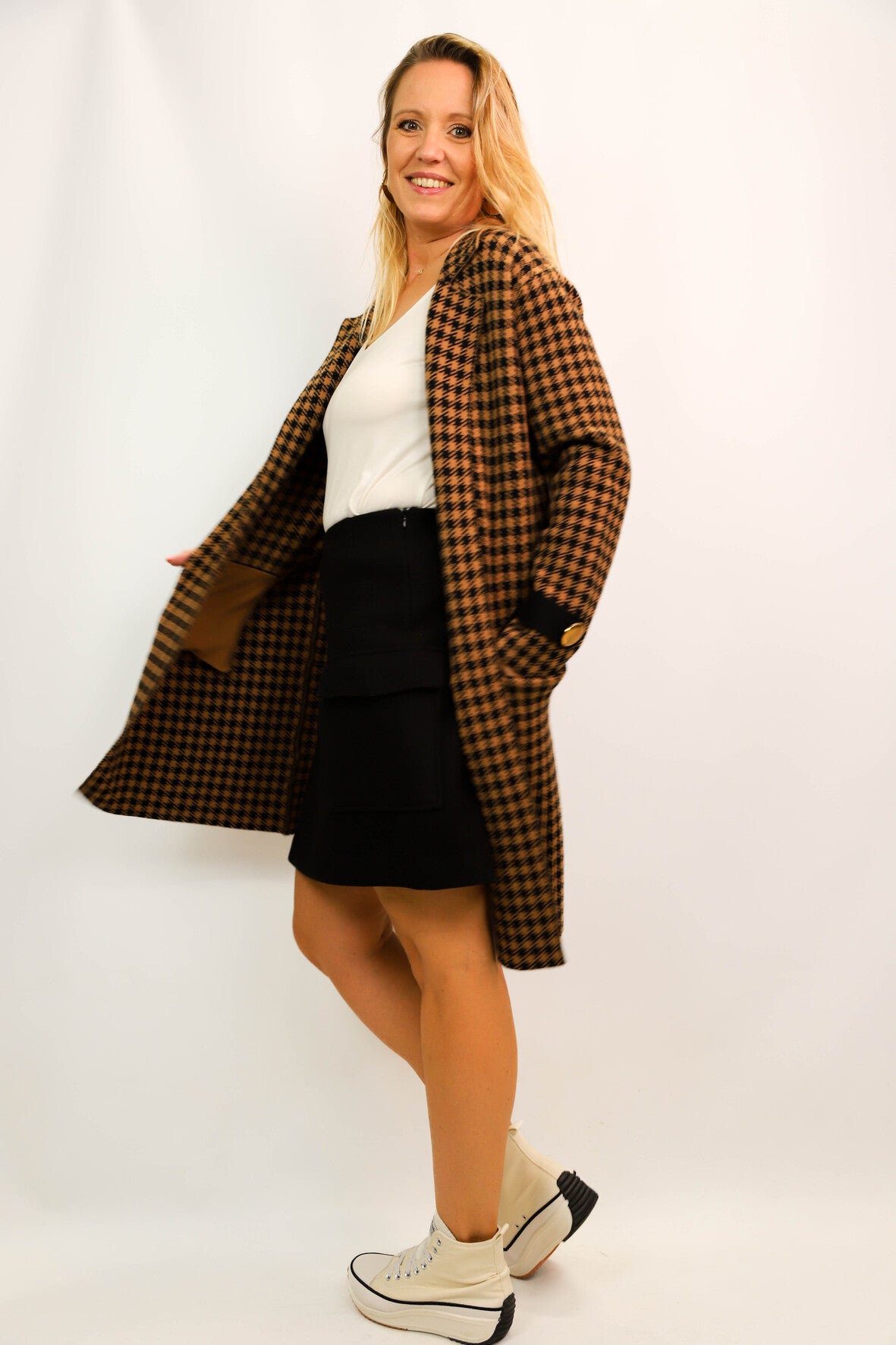 Jupe en feutre noire Vero Moda Taille L