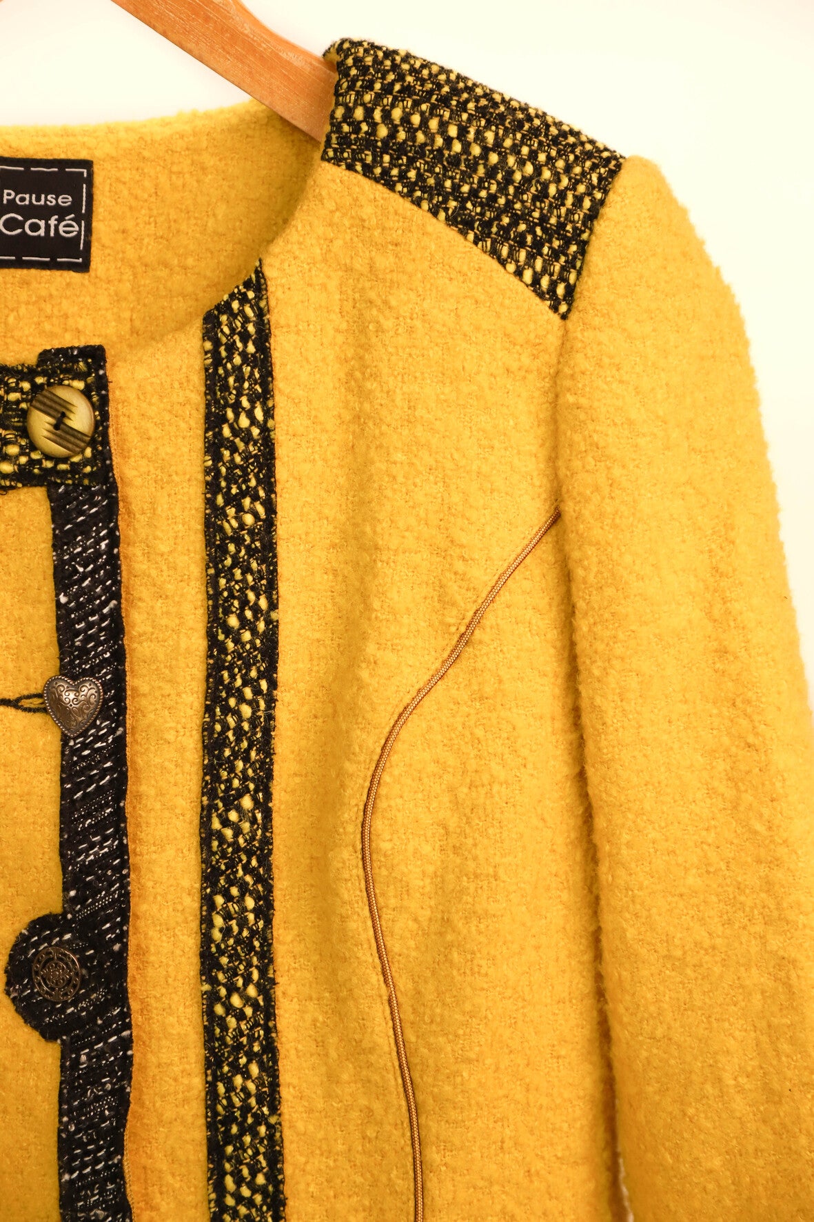 Veste en laine jaune et noire Pause Café Taille M