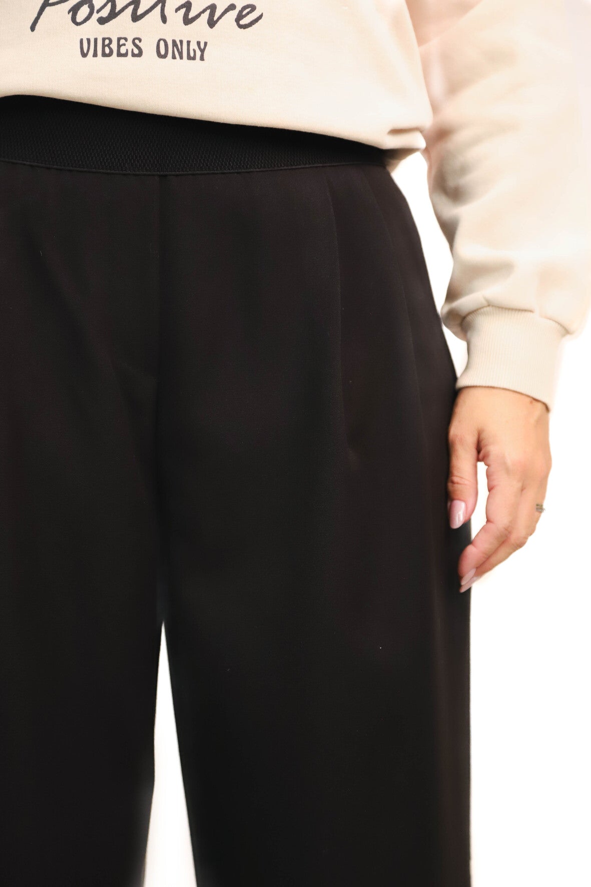 Pantalon noir Adilynn Taille M - NEUF