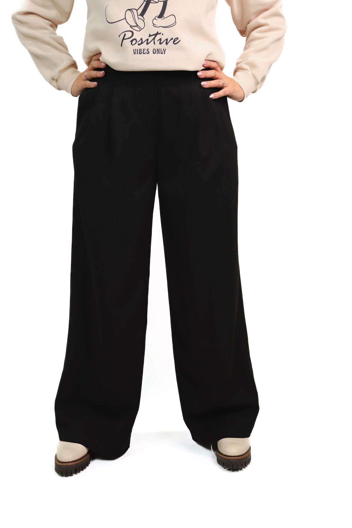 Pantalon noir Adilynn Taille M - NEUF