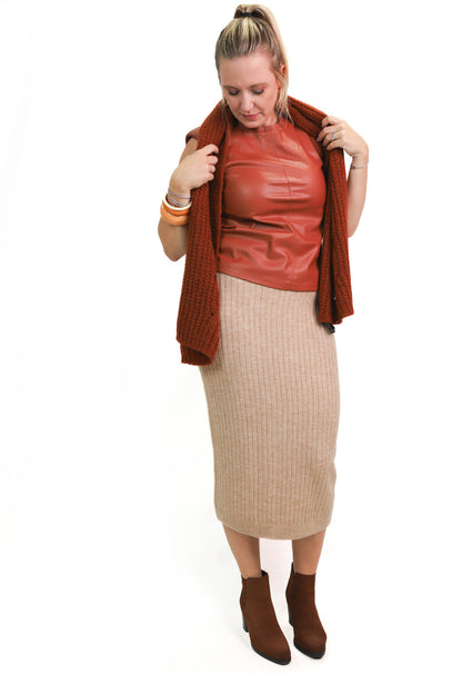 Haut en similicuir marron stradivarius Taille M