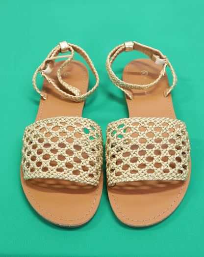 Sandales dorées Chicmuse Taille 40