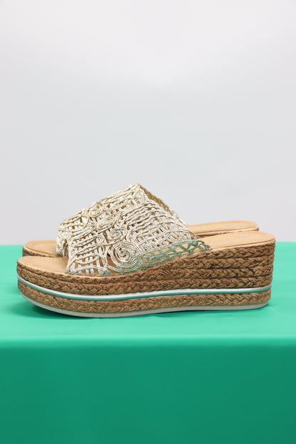Mules à plateforme dorées Lady Glam Taille 39