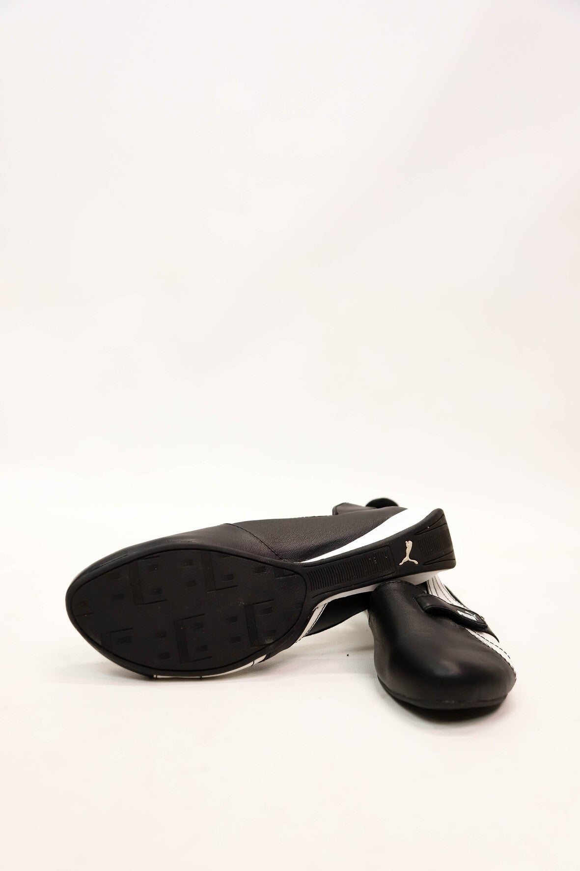 Ballerines noires et blanches Puma Taille 38