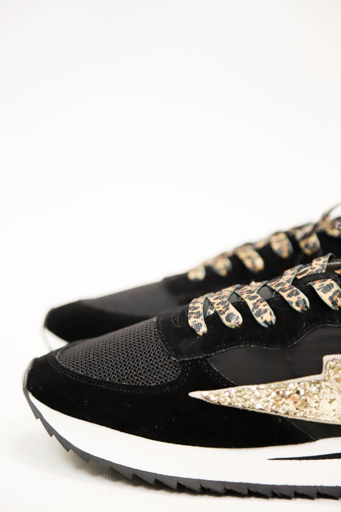 Baskets noires Corina Taille 39 - NEUF