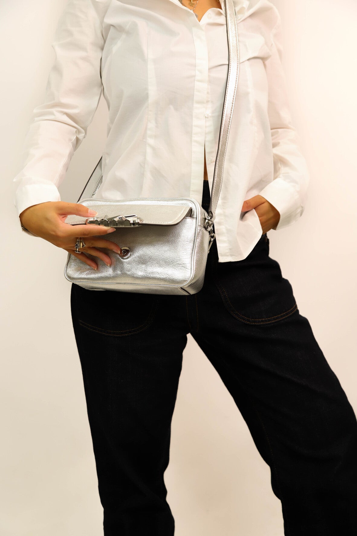Sac bandoulière argenté Michael Kors