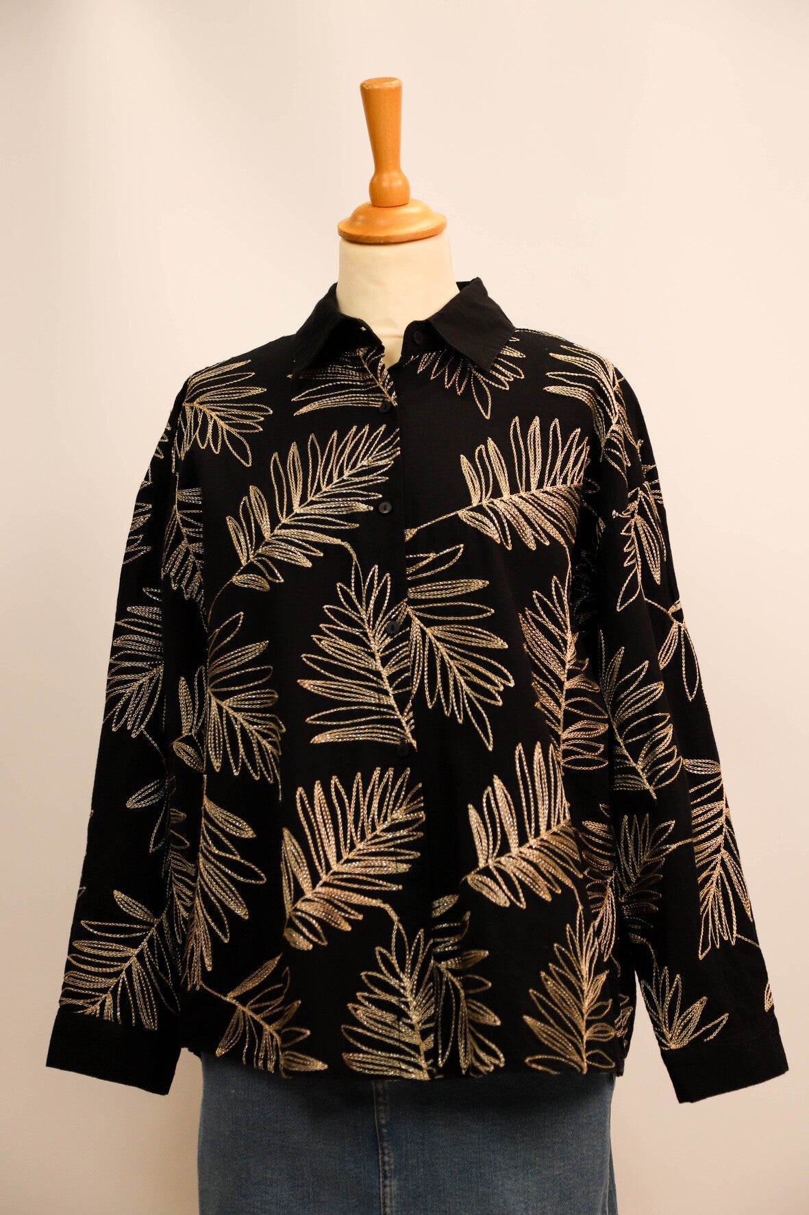 Blouse noire et dorée M&G Taille S