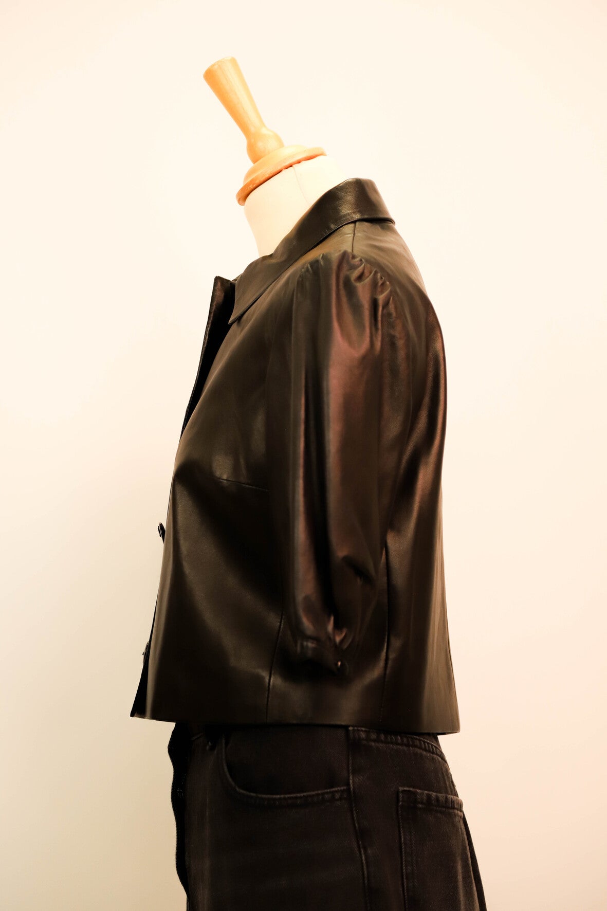 Chemise noire en cuir, manches courtes,  Ralph Lauren, Taille S - PEPITE