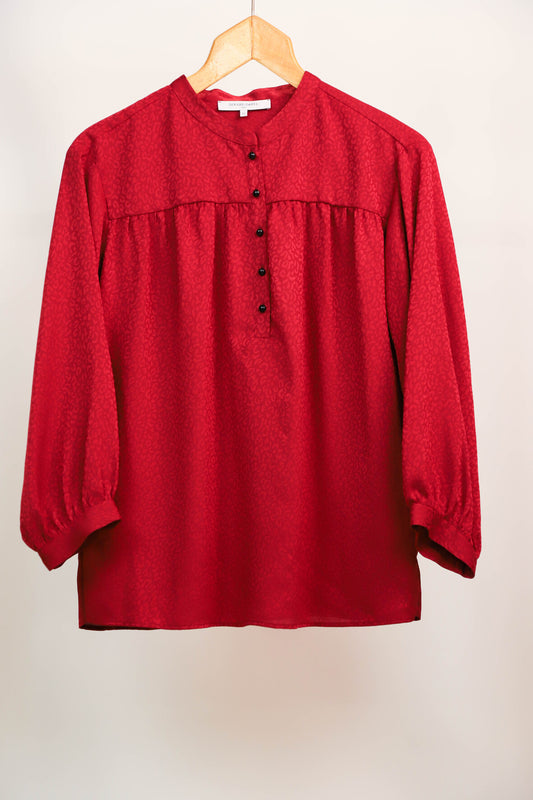Blouse rouge avec légers motifs léopard Gérad DAREL Taille XL