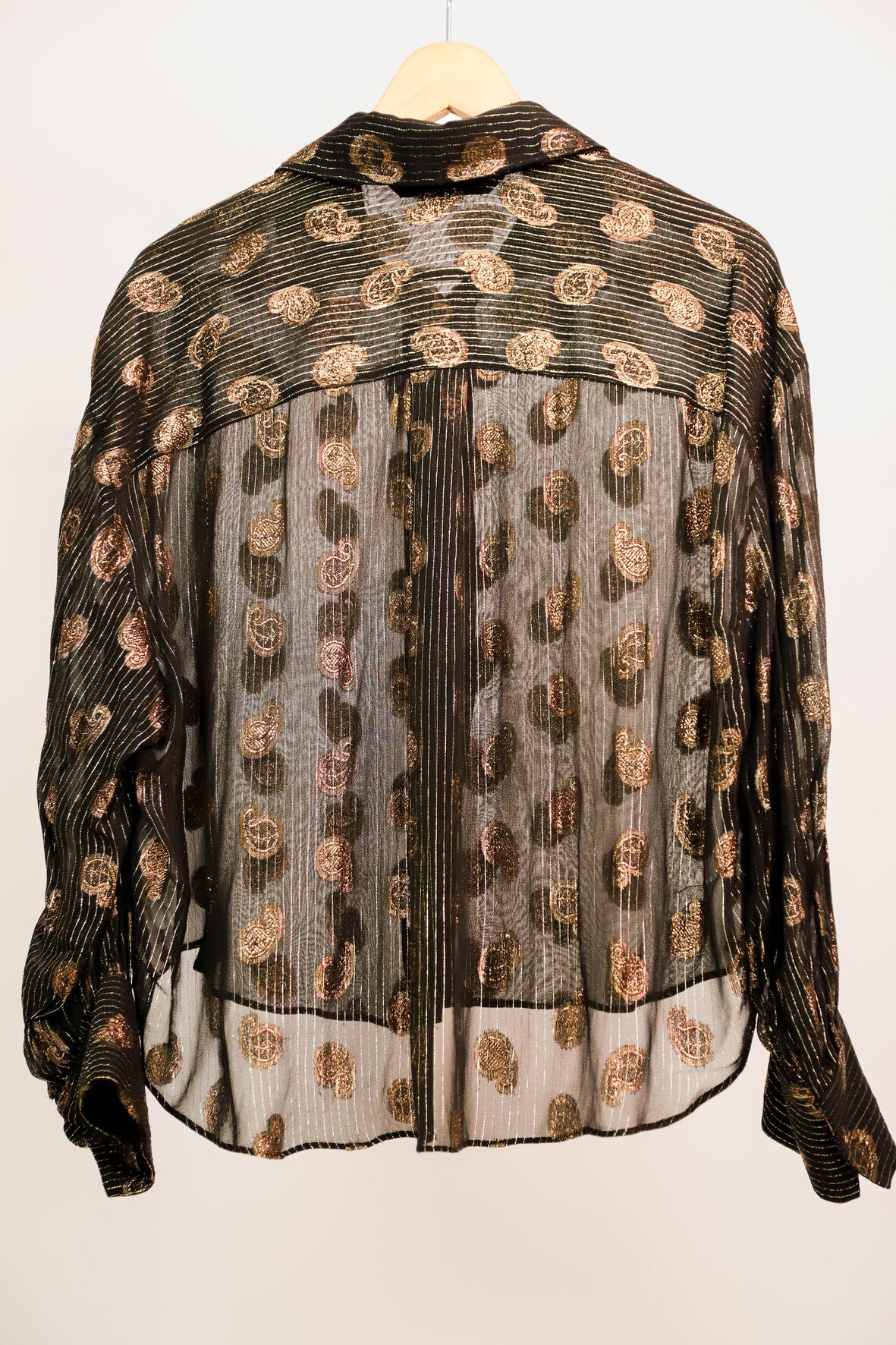 Chemise noire et doré Zara Taille M