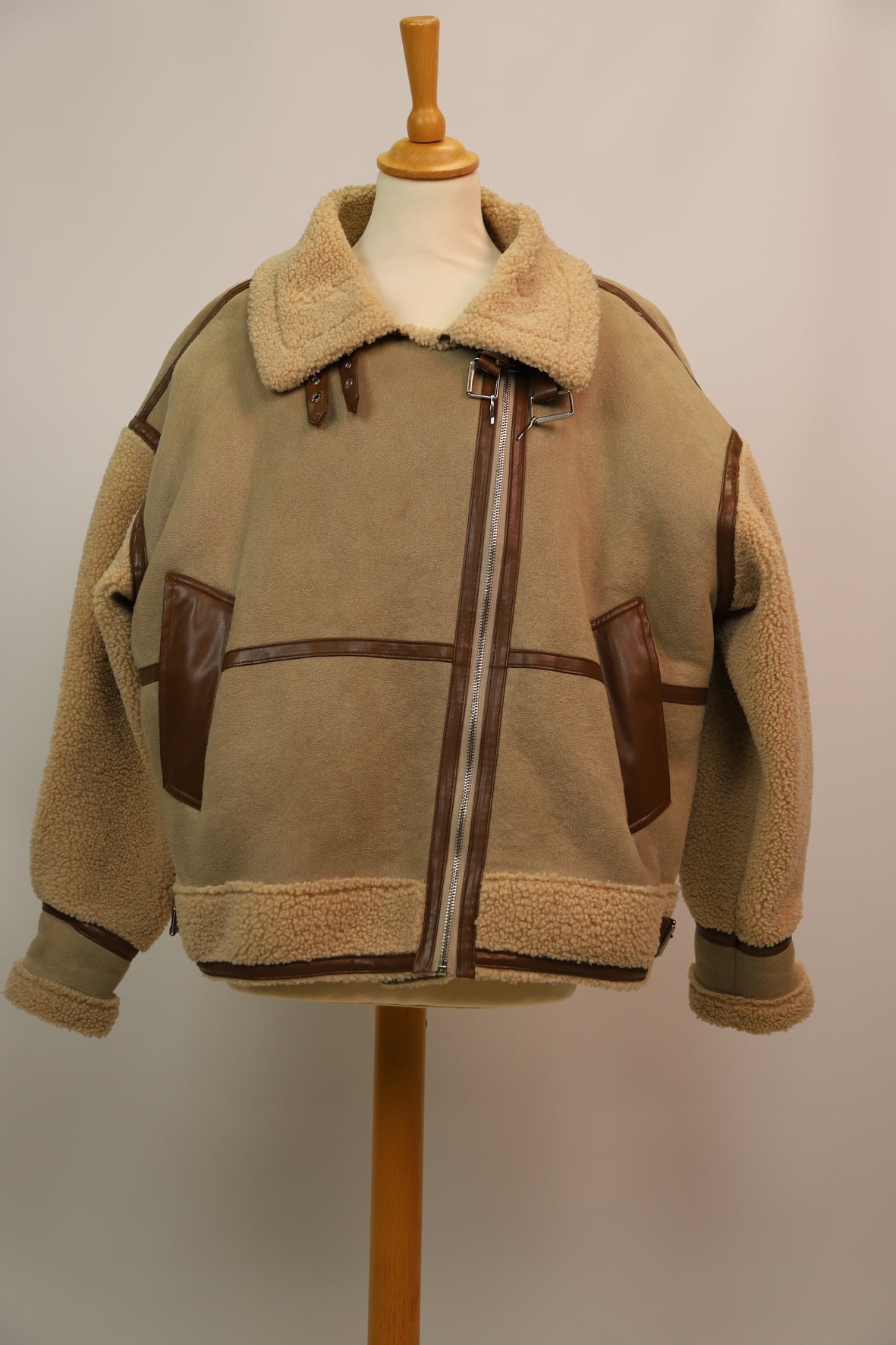 Blouson aviateur beige Taille XL