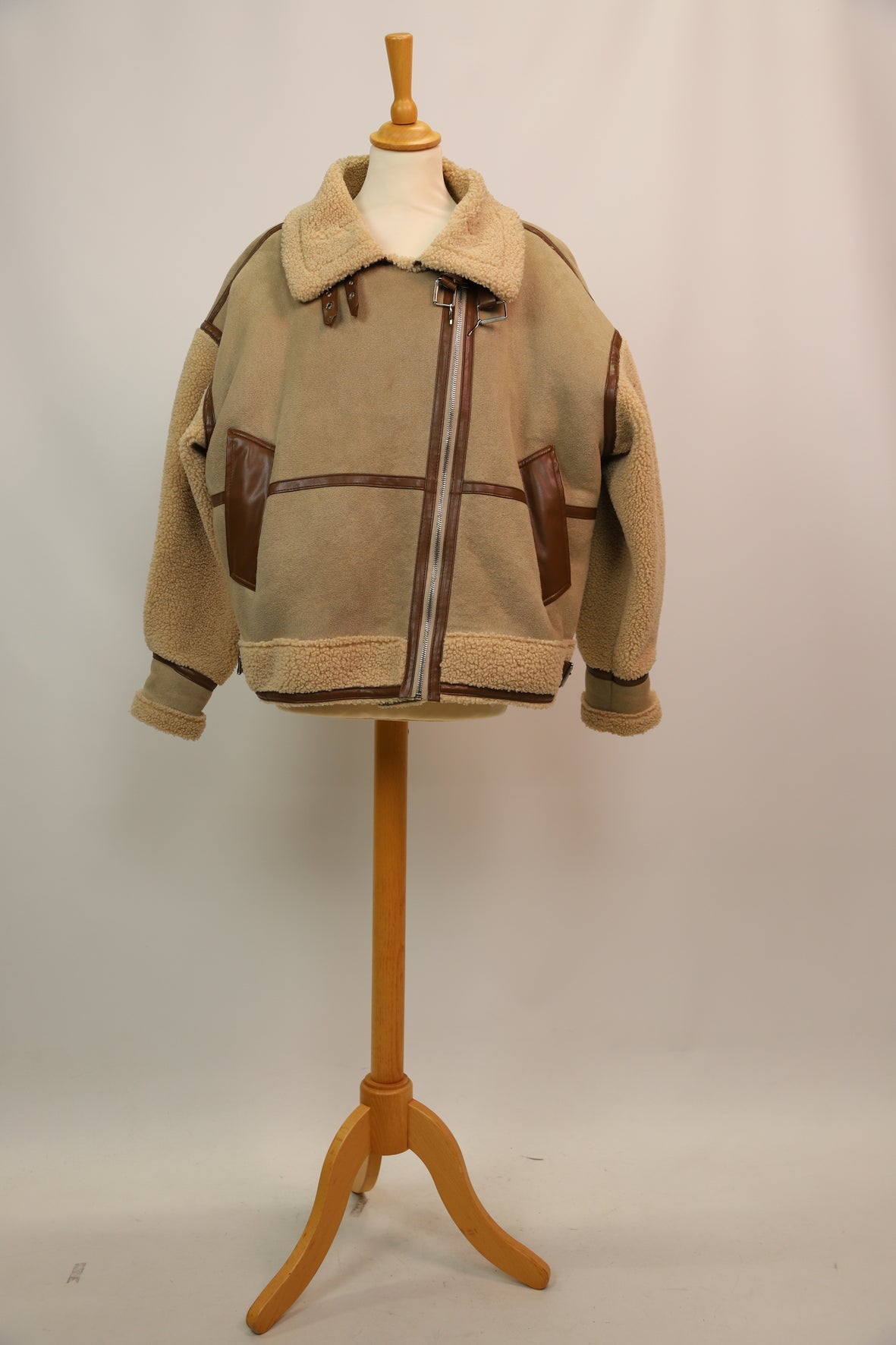 Blouson aviateur beige Taille XL