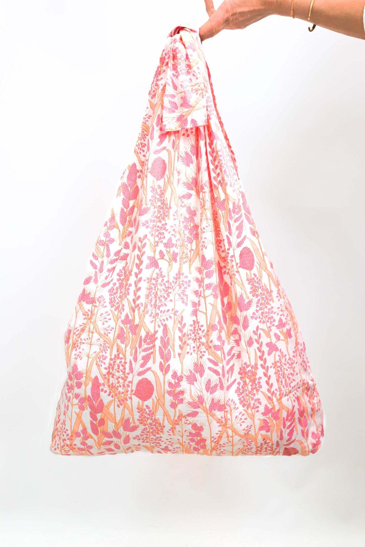Cabas oversize fleuri rose et orange Fringuette La Ligne