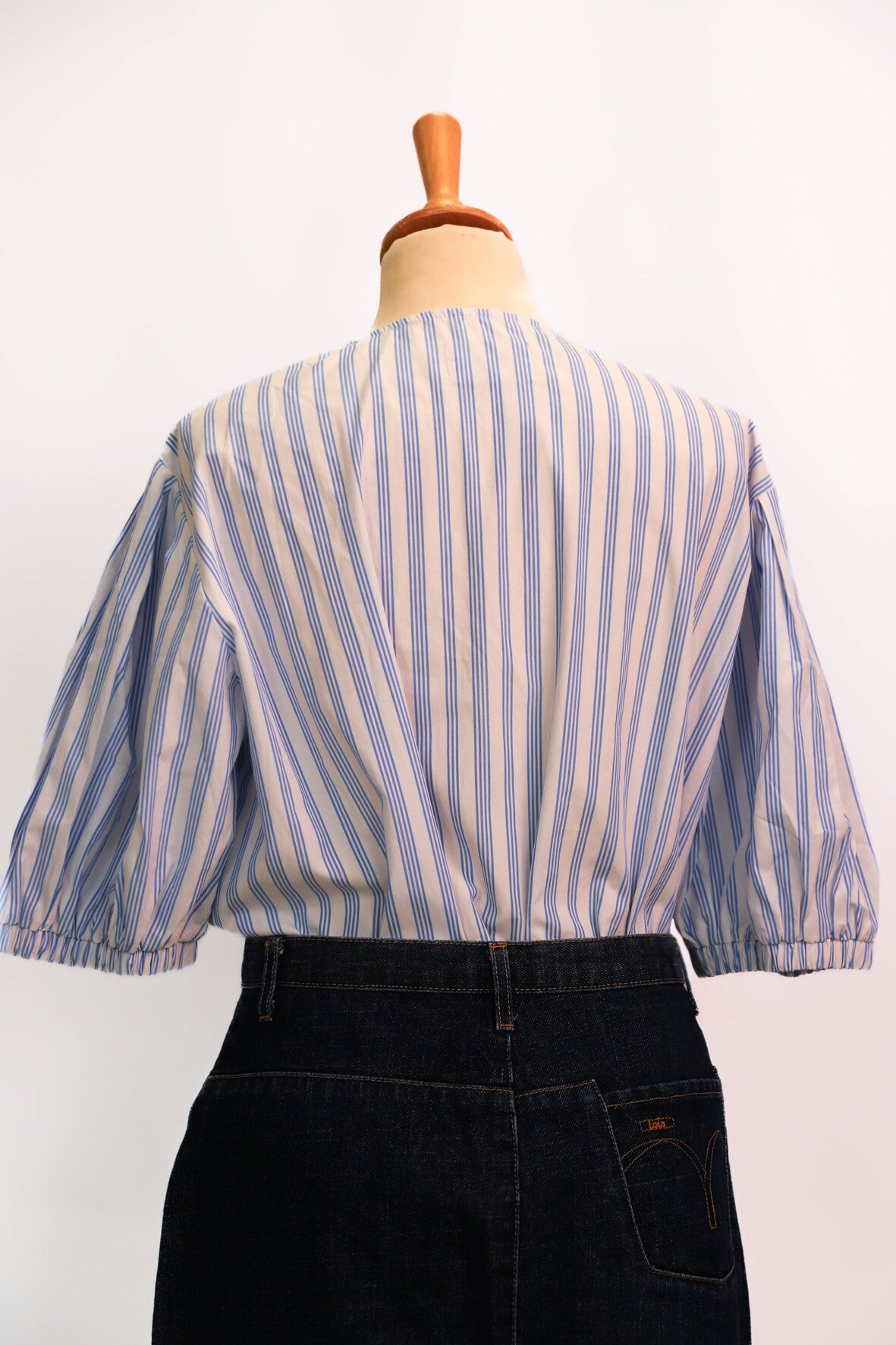 Chemise rayée bleue et blanche East Trend taille L