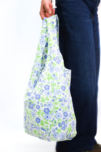 Sac en tissu fleuri vert et bleu Fringuette La Ligne