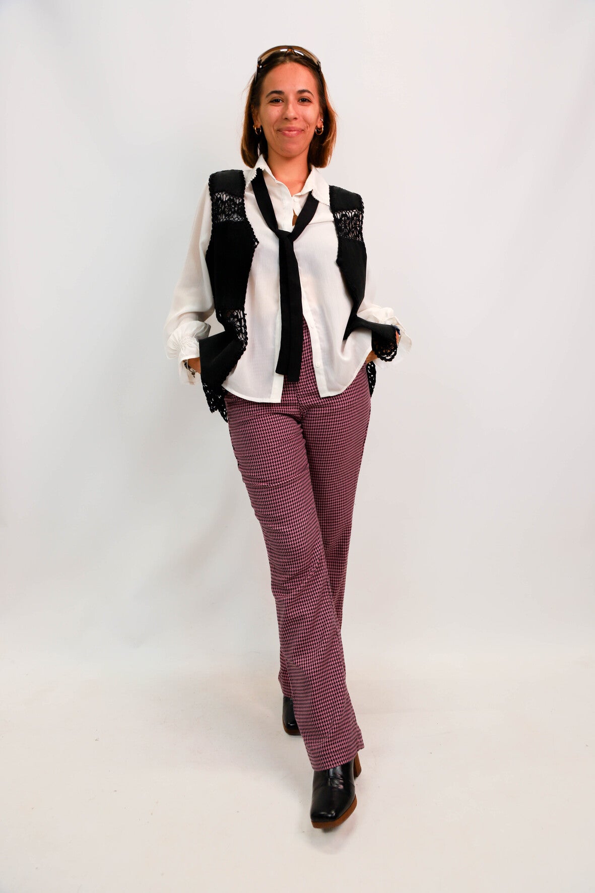 Gilet sans manches noir, crochet et daim, Taille M