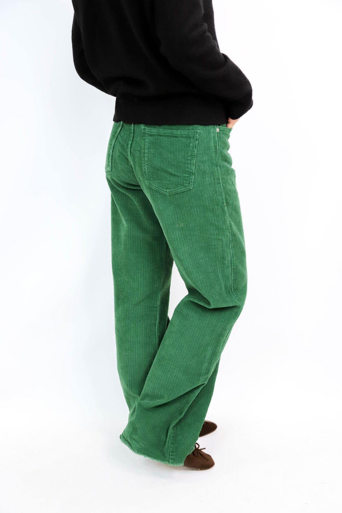 Pantalon velours côtelé vert sapin Stradivarius Taille S