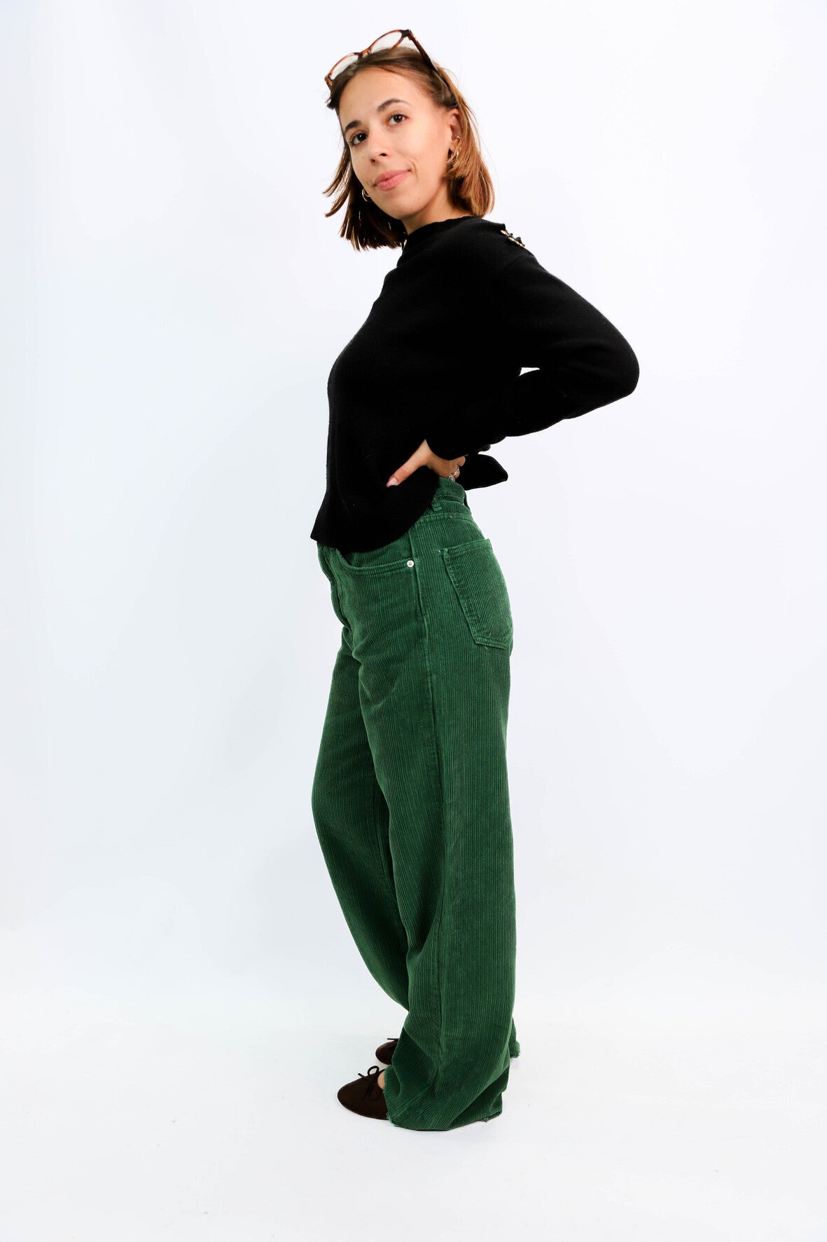 Pantalon velours côtelé vert sapin Stradivarius Taille S