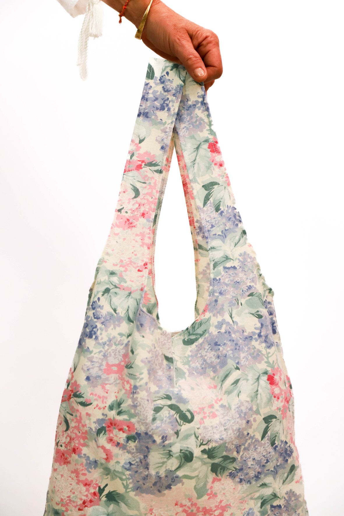 Sac en tissu fleuri rose et mauve Fringuette La Ligne