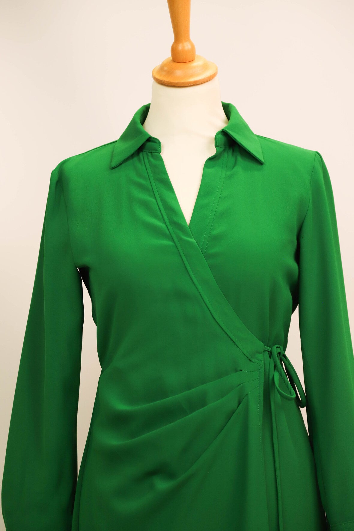 Robe portefeuille verte Mango Taille XS