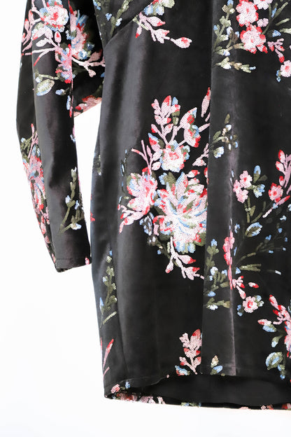 Robe noire en velours et motifs japonisant en sequin Stella et Suzie Taille M