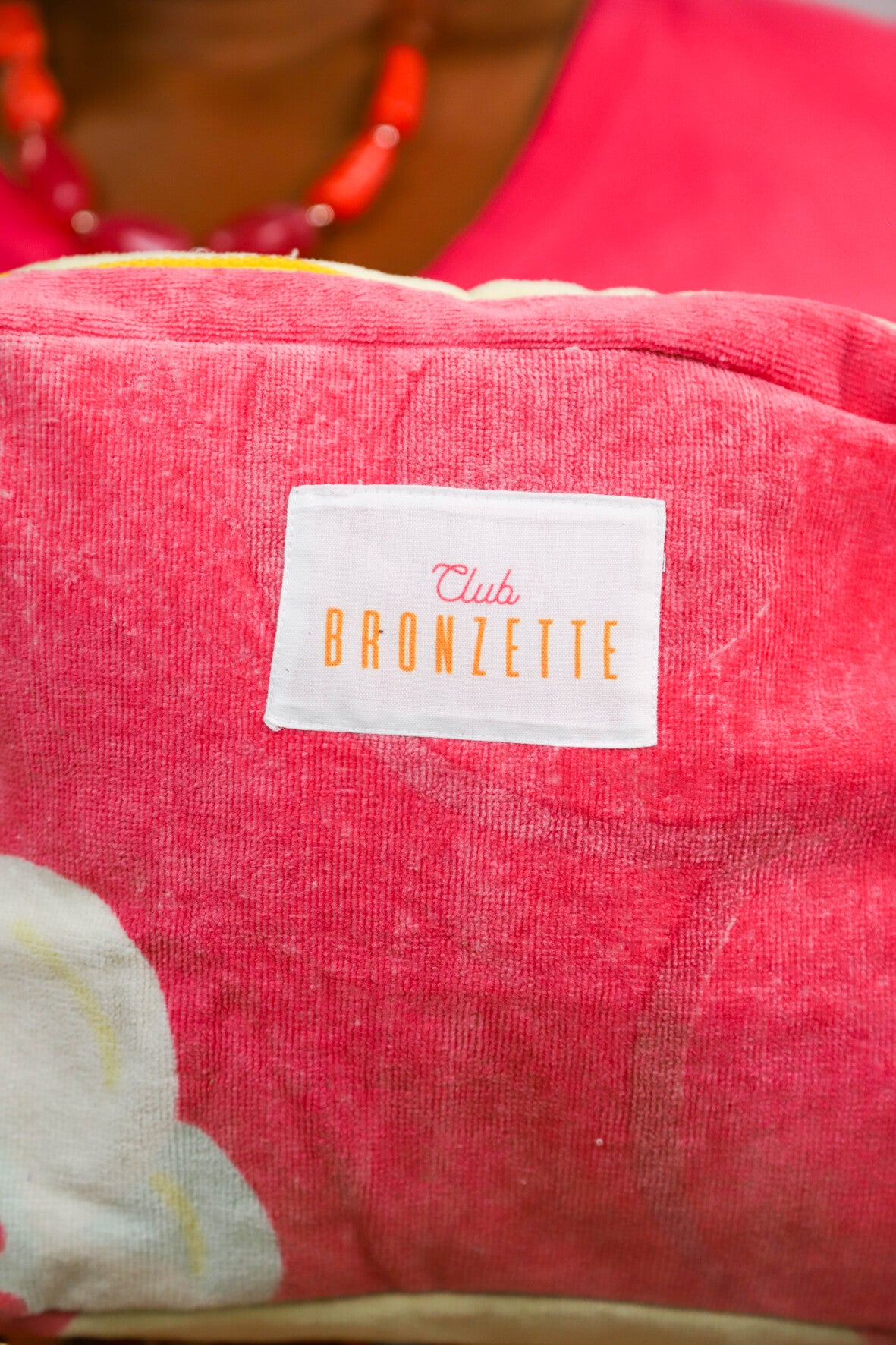Grande pochette Club Bronzette, Fringuette La Ligne, rose et jaune